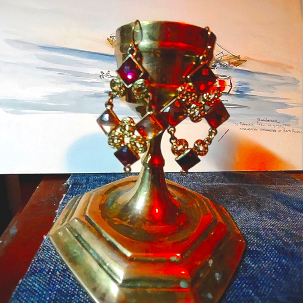 Vintage gold tone & Rhinestone pierced earrings